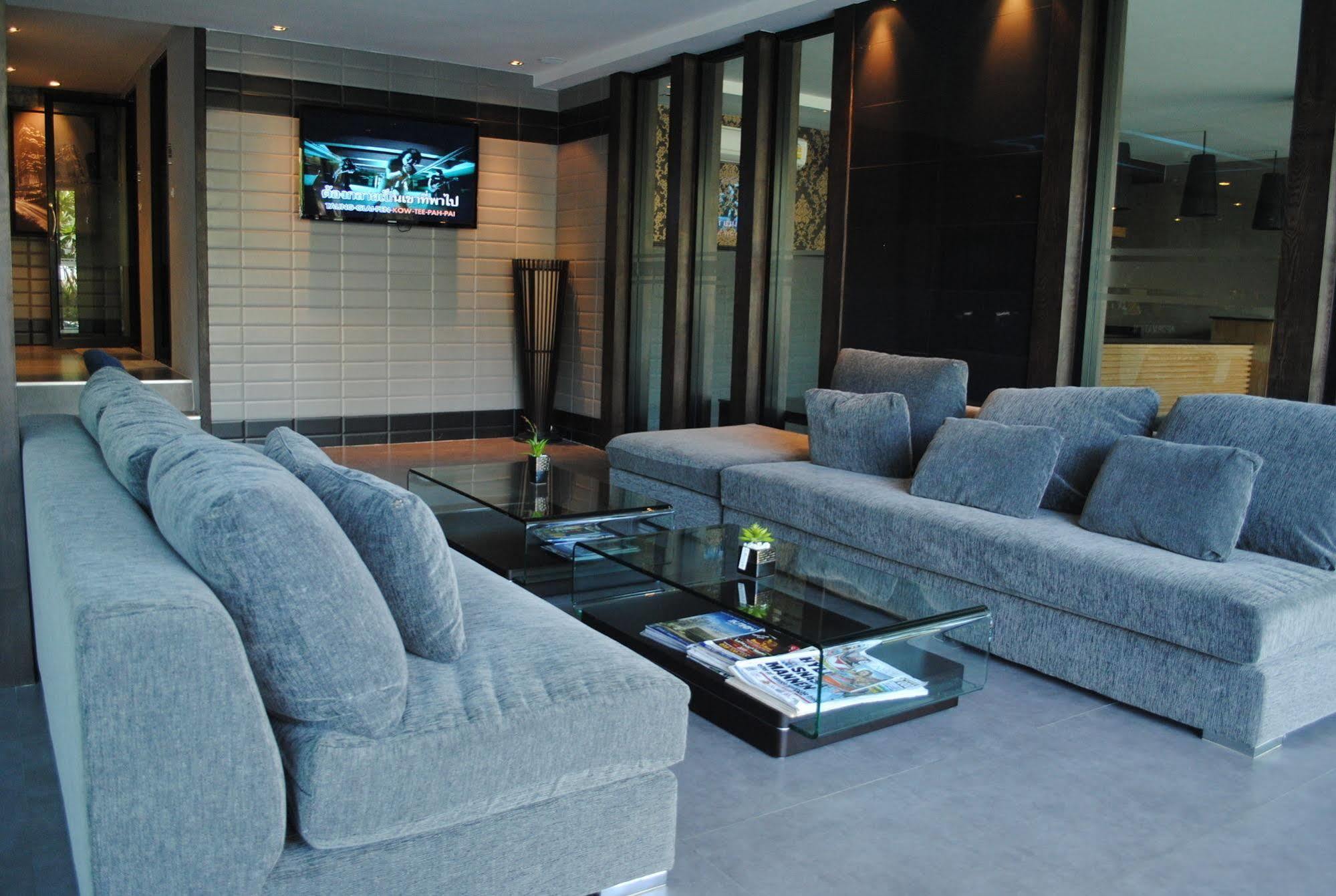 Inn Place Serviced Residence Pattaya Exterior foto