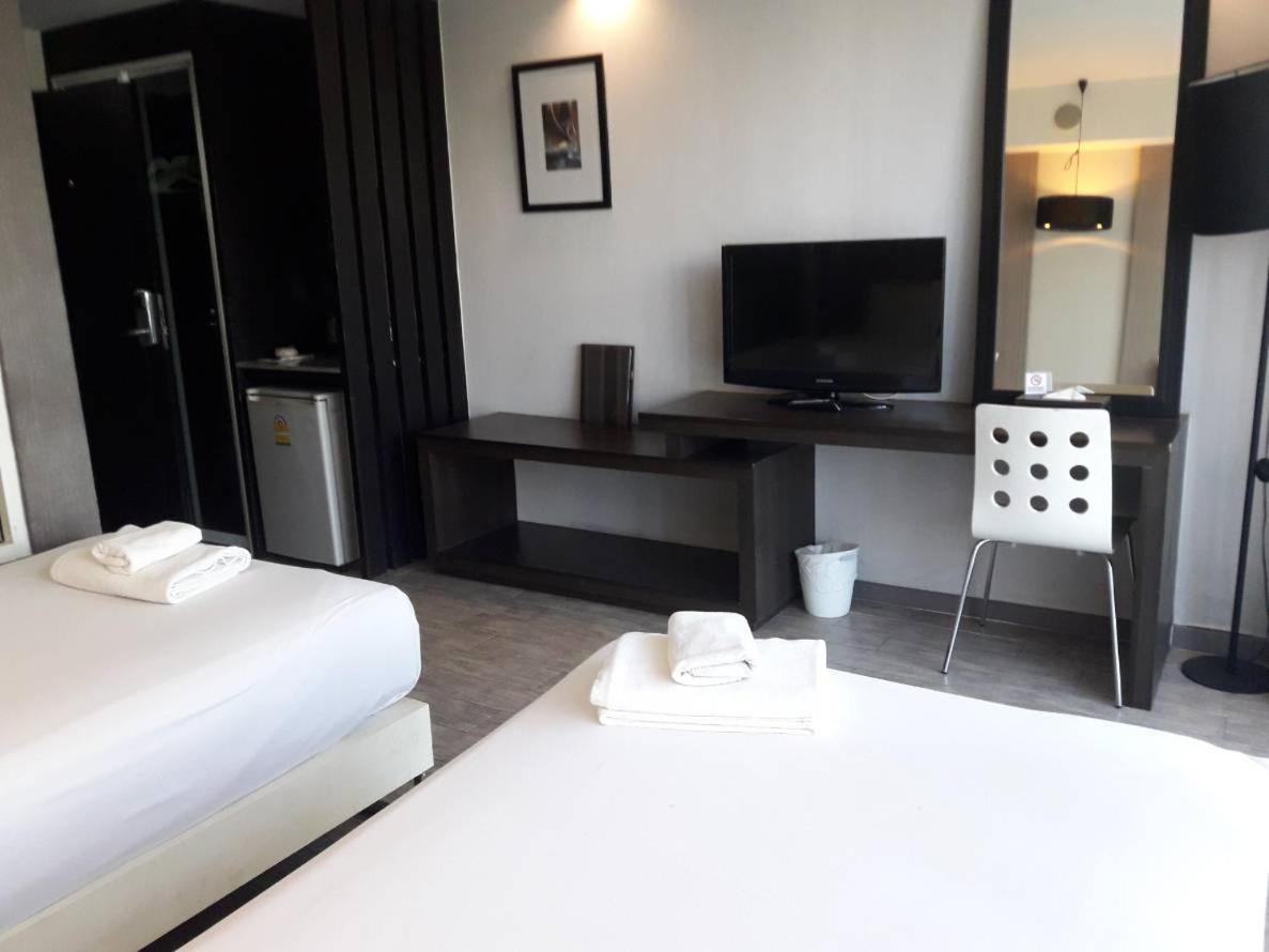 Inn Place Serviced Residence Pattaya Exterior foto